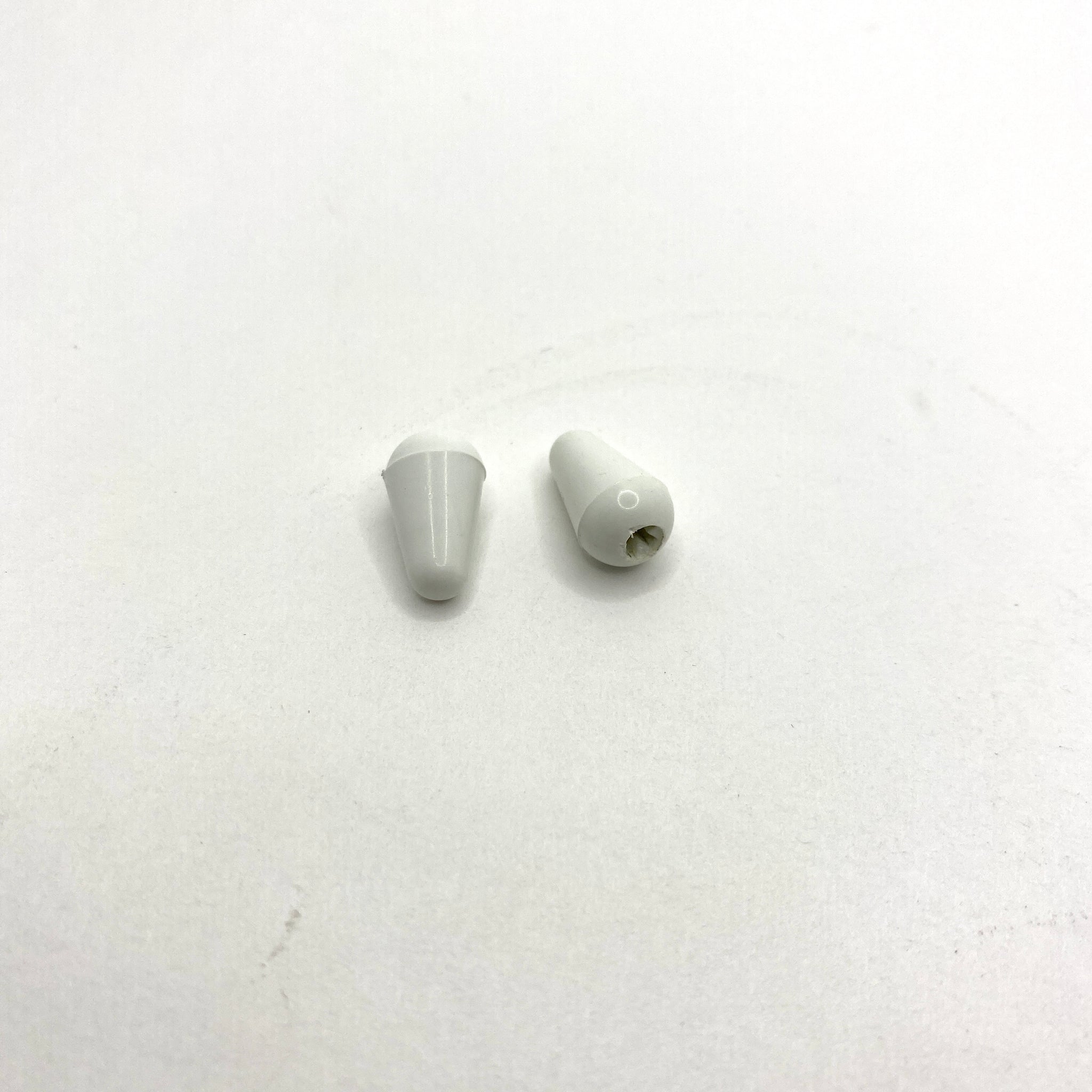 Set of 2 White Metric Strat Switch Tip 3.5mm